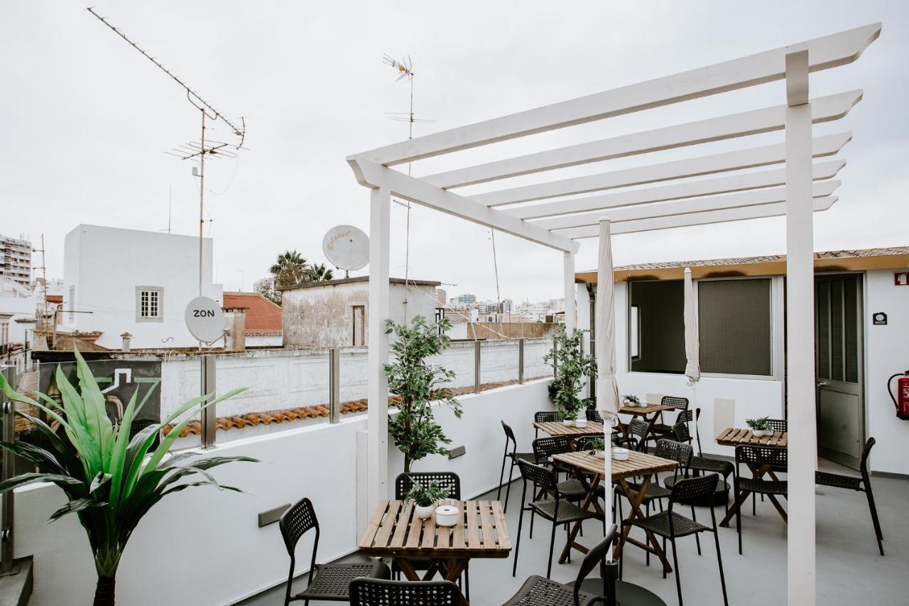 Dreams House Hostel FAO Exterior photo